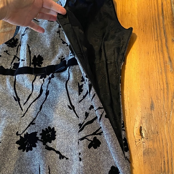 Wool silk blend midi dress with floral velvet burnout black gray sleeveless - Picture 13 of 15